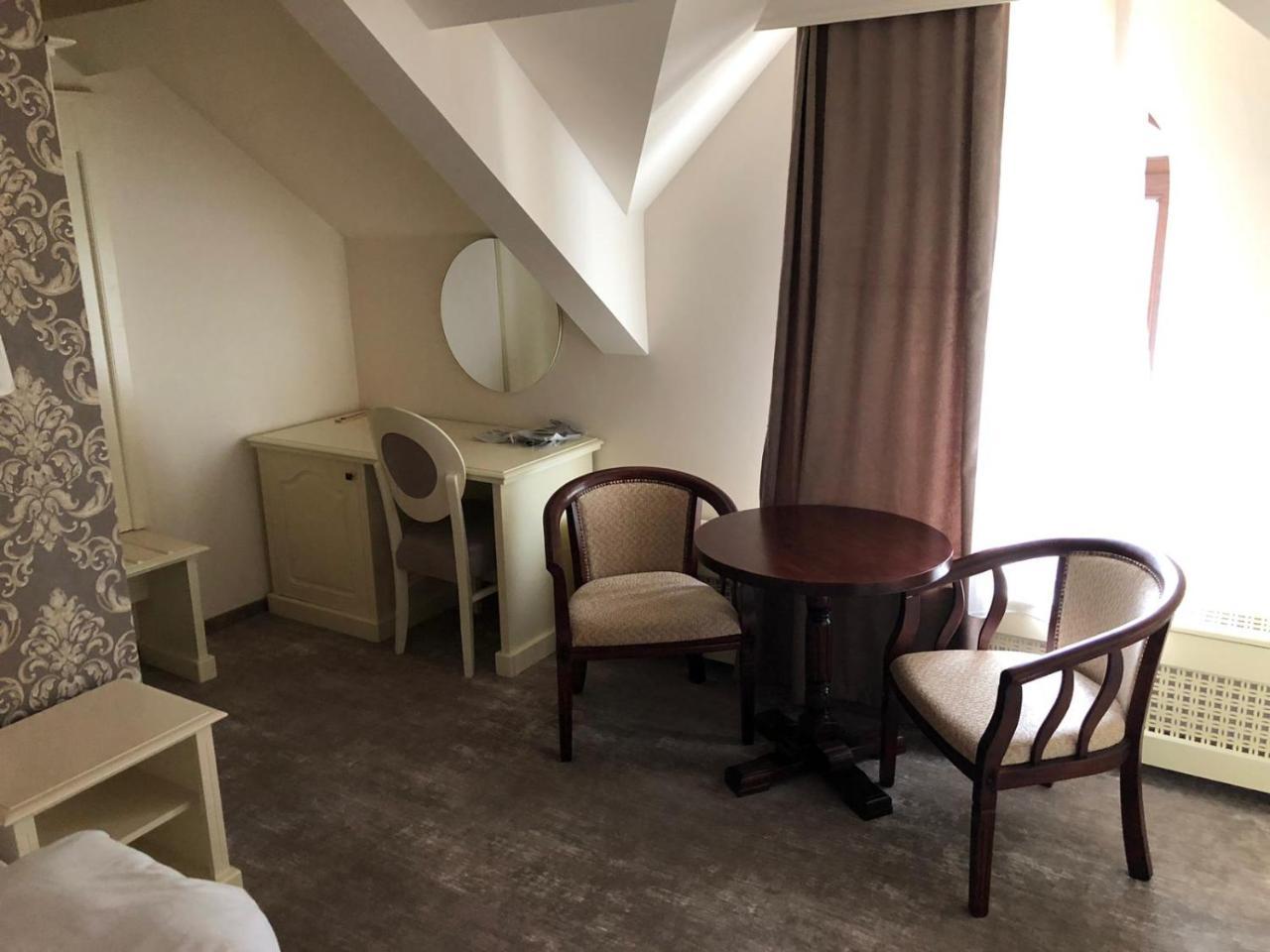 Ana Boutique Bed and Breakfast Alba Iulia Buitenkant foto